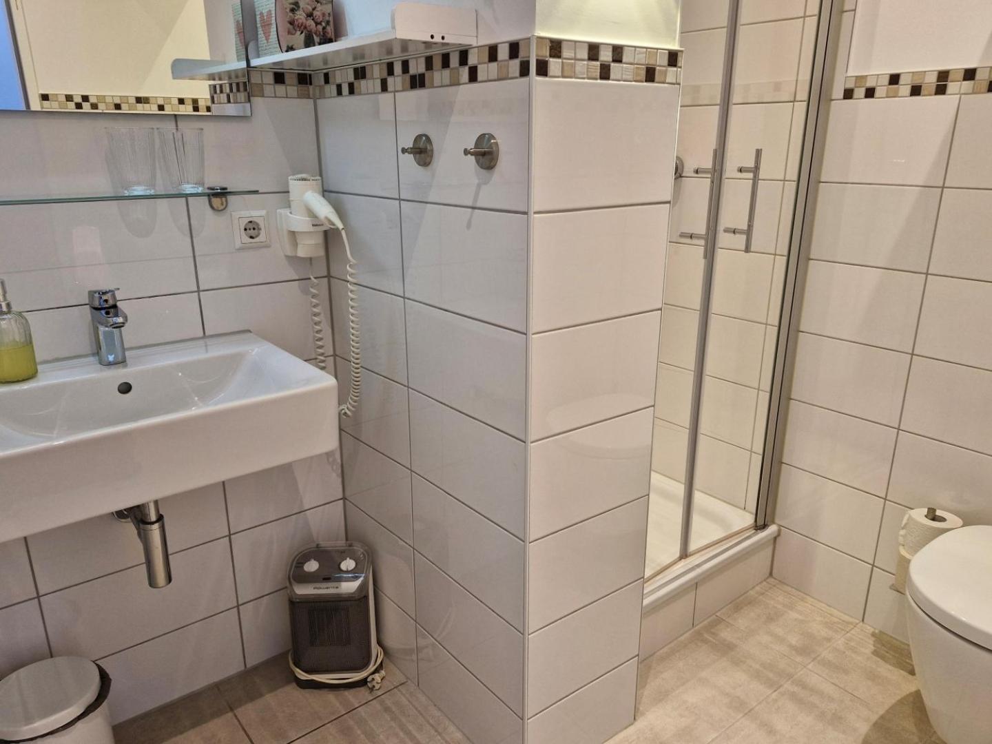 List Five - Your British Guesthouse Щутгарт Екстериор снимка